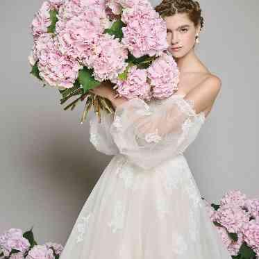 FORTUNE GARDEN KYOTO (フォーチュンガーデン京都) ドレスから小物までトータルコーディネート