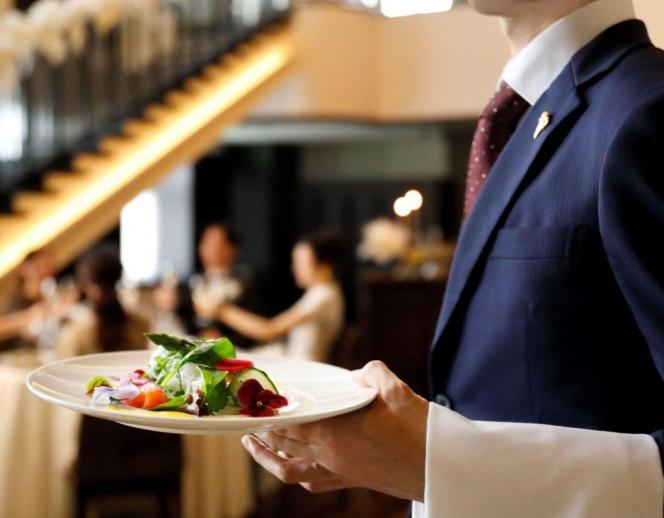 覚王山ル・アンジェ教会 ロビー・控室