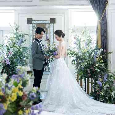 覚王山ル・アンジェ教会 幅広いラインアップのドレスに心が躍る