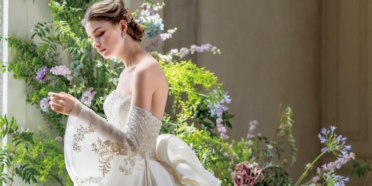 覚王山ル・アンジェ教会 ドレス・衣装