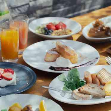 WITH THE STYLE FUKUOKA（ウィズ ザ スタイルフクオカ） 朝食は「食べたいものを好きな時にすきなだけ」ご用意しております。