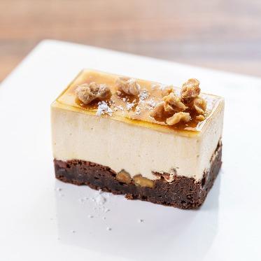 KKRホテル博多 ウエディングケーキ