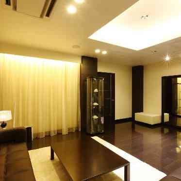 ノートルダムマリノア/FIVESTAR WEDDING 個室の衣装サロンも完備
一生に一度の姿をここで