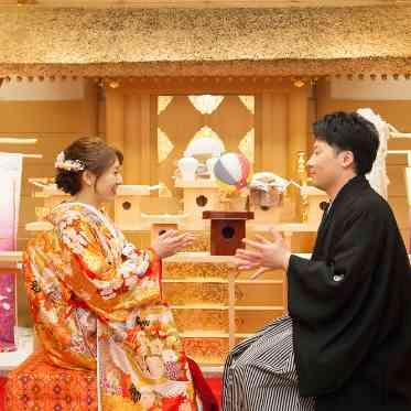 KKRホテル東京 神殿での和装前撮り　小道具も自由にお持ち込みOK
