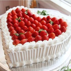 KKRホテル東京 オリジナルウェディングケーキ