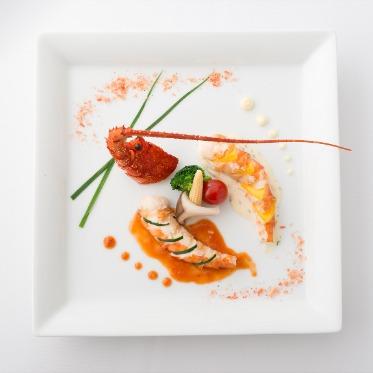 KKRホテル東京 華やかな婚礼料理♪オリジナルメニューもお気軽にご相談ください