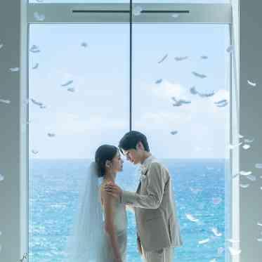 HOTEL GREGES(オテル グレージュ) 美しい水平線をバックに誓いを