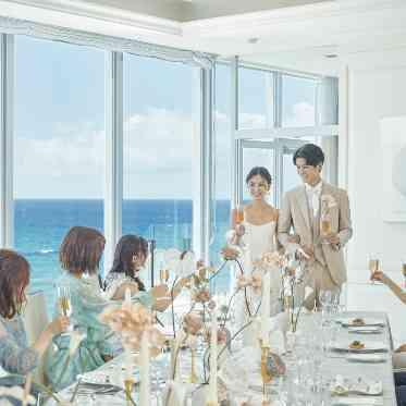 HOTEL GREGES(オテル グレージュ) レストランでのアットホームなウェディング