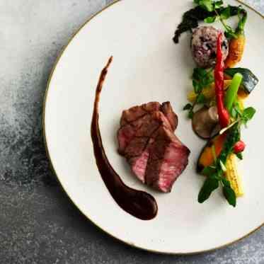 アクアデヴュー佐賀スィートテラス お肉はもちろん付け合わせのお野菜にもこだわっております。