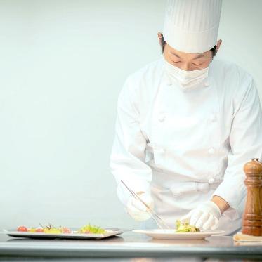 ブリーズレイ・プライベートテラス 全スタッフの手洗いおよび消毒の実施、出退勤時・業務中のマスク着用を徹底いたします