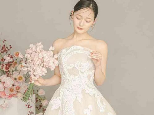CANOVIANO FUKUOKA(カノビアーノ 福岡) ドレス・衣装