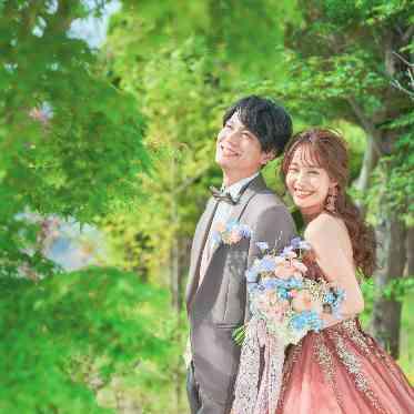 迎賓館シェーナ PARTIR KYOTO 会場横にも緑あふれるフォトスポットをご用意