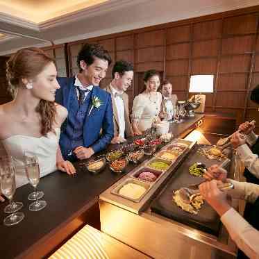 アルマリアン 福岡(ALMALIEN FUKUOKA) ホワイエにはコールドストーンの設備も。