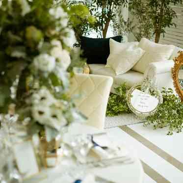 アルマリアン 福岡(ALMALIEN FUKUOKA) 白ペースの会場はコーディネート次第でおふたりらしい空間に*