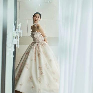 アルマリアン 福岡(ALMALIEN FUKUOKA)/エスクリウェディング 王道もトレンドも叶う圧巻の品揃え