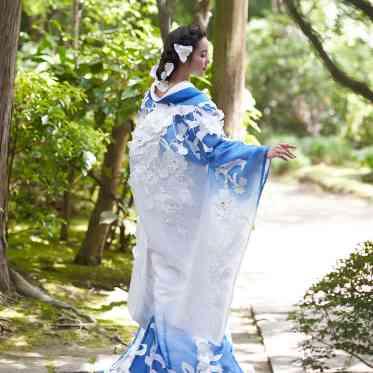 アルマリアン 福岡(ALMALIEN FUKUOKA) お色直しは華やかな和装も