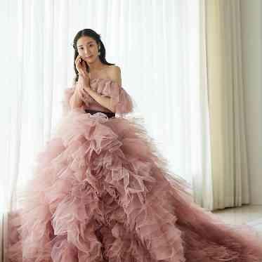 アルマリアン 福岡(ALMALIEN FUKUOKA)/エスクリウェディング 王道もトレンドも叶う圧巻の品揃え