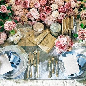 アルマリアン 福岡(ALMALIEN FUKUOKA) クラシカルローズを取り入れれば、小さな頃から憧れたプリンセスの気分が味わえる