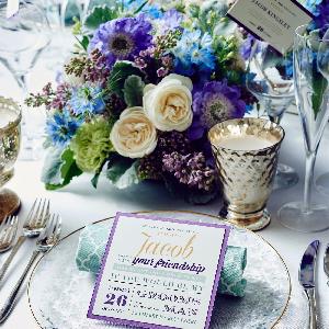 アルマリアン 福岡(ALMALIEN FUKUOKA) 清潔感あふれる白基調の会場に映えるオールドブルーは男性からも好評!