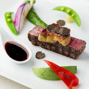 THE MARCUS SQUARE KOBE(ザ マーカススクエア 神戸) フォアグラのロッシーニ仕立て