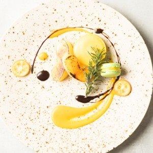 お料理は見た目の美しさも大切に。