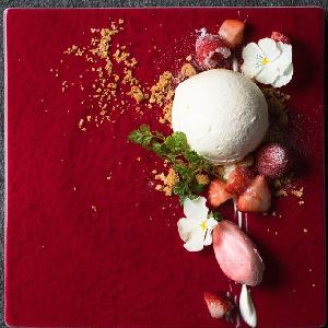 見た目も美しいデザートスイーツ