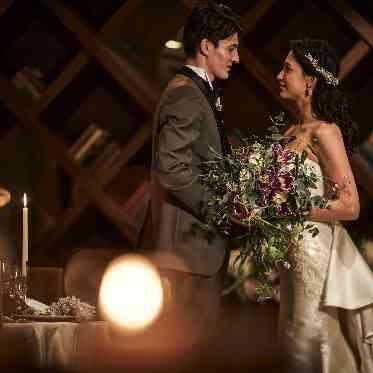 THE MARCUS SQUARE KOBE(ザ マーカススクエア 神戸) シルクが美しいエレガントなドレスも