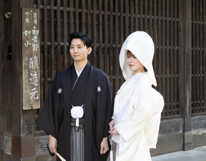 博多百年蔵（国登録有形文化財） ドレス・衣装