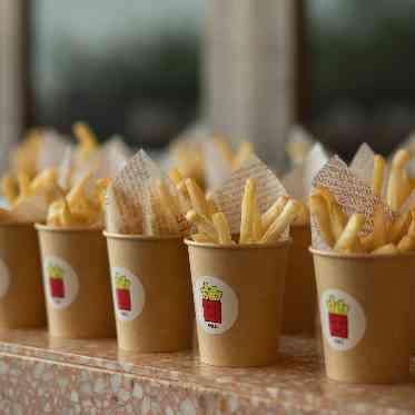 TOAST ウェルカムパーティで新郎新婦様からのリクエストpotetoをご用意。