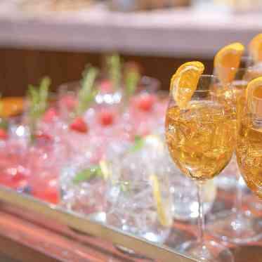 TOAST お好きなドリンクで乾杯