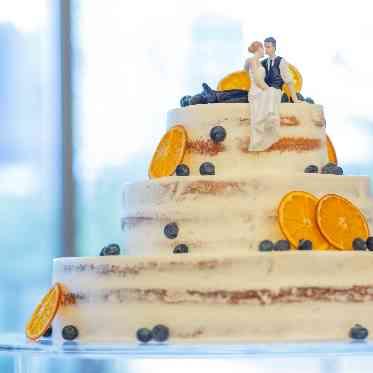 TOAST ネイキッドケーキにドライフルーツでナチュラルに