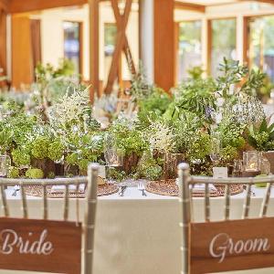 ザ サリィガーデン ナチュラル&流しテーブルコーディネート