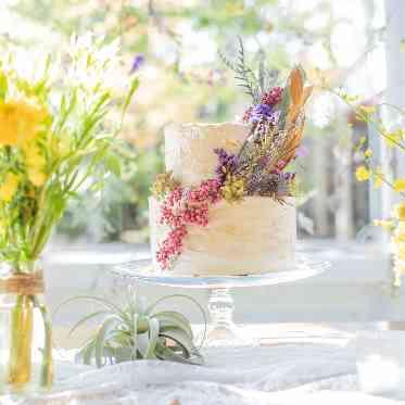 ザ サリィガーデン ウェディングケーキも打ち合わせをしておふたりだけのケーキを