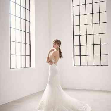 ヴィクトリアガーデン恵比寿迎賓館/テイクアンドギヴ・ニーズウェディング トレンドを抑えたドレスが豊富