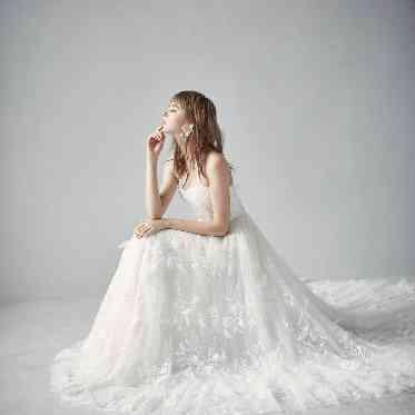 ヴィクトリアガーデン恵比寿迎賓館/テイクアンドギヴ・ニーズウェディング トレンドを抑えたドレスが豊富