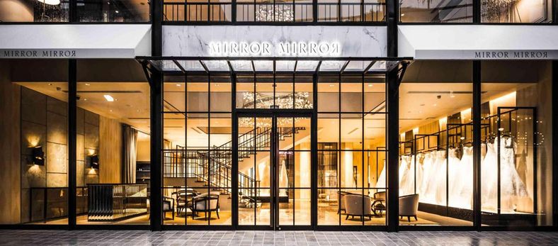 ヴィクトリアガーデン恵比寿迎賓館 ドレス・衣装の写真1