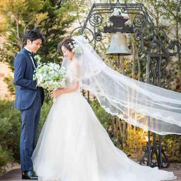 エリア最大級のスケールのチャペルにドレス姿が映える