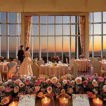 ホテルフランクス 時間と共に景色が表情を変える、トワイライトウエディングも人気♪