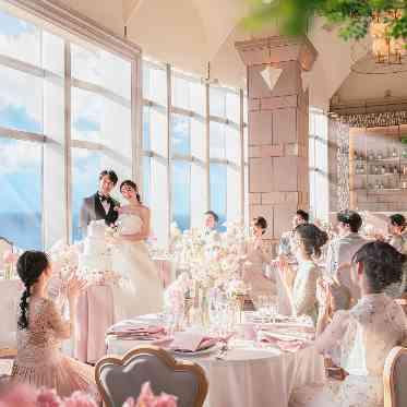 ホテルフランクス 優しい光×ゲストの祝福に包まれて、忘れられないひと時を。