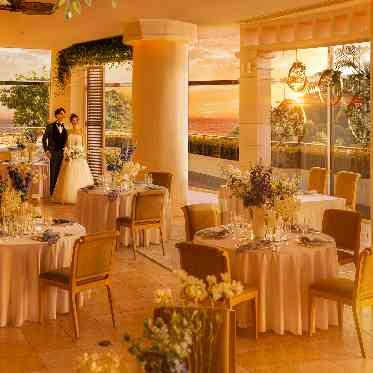 ホテルフランクス デイタイムからサンセットへ。時間の移ろいとともに表情を変える景色をオマージュ