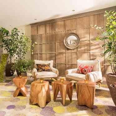 ホテルフランクス 広々ラウンジ