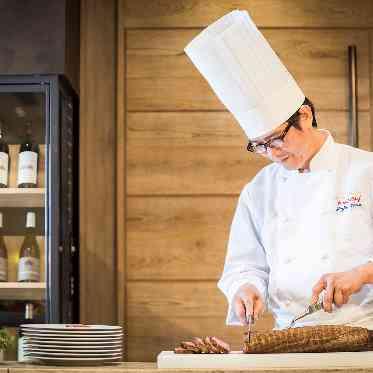 ホテルフランクス ライブパフォーマンス