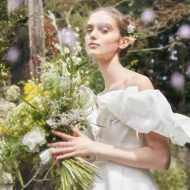 ホテルフランクス 館内にドレスサロンを完備。豊富なラインアップの中から、運命の1着を見つけて!