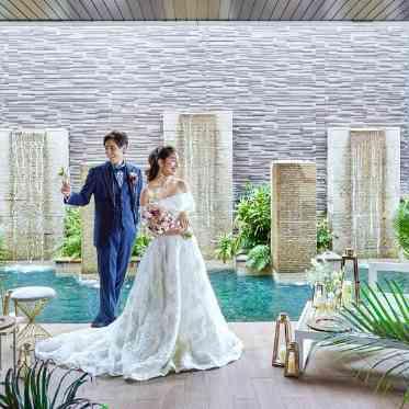 ノートルダム北九州/FIVESTAR WEDDING ガーデン入場の演出も人気