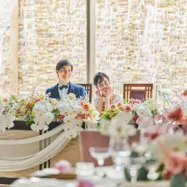 ノートルダム北九州/FIVESTAR WEDDING 幸せなひと時に思わず笑顔がこぼれる
