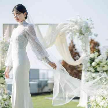 SOLA KOBE 青空の下でベールが揺れる幸福の瞬間