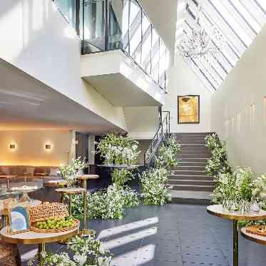 SOLA KOBE 光あふれる上質空間でゲストを迎えるウェルカムパーク