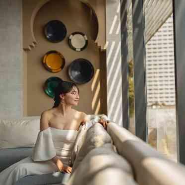 SOLA KOBE 壁一面の窓からのロケーションはここだけの景色