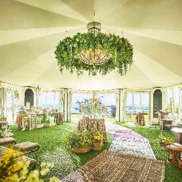 SOLA KOBE 屋上には神戸を見渡す庭園が広がっている