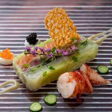 北野クラブ  ソラ  KITANO CLUB Sola パーティーにふさわしい華やかなフランス料理に 日本料理の美意識をマッチング